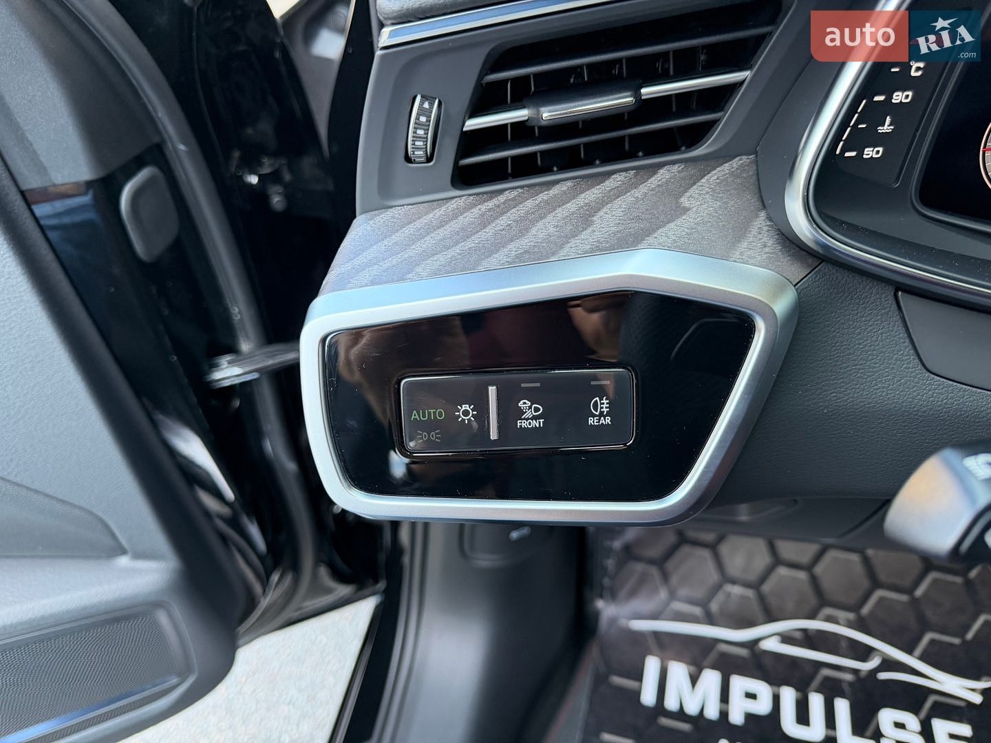 Audi S6 2023 VIN WAUZZZF27RN025047 фото оголошення 44 з 57