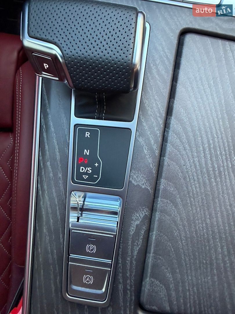 Audi S6 2023 VIN WAUZZZF27RN025047 фото оголошення 46 з 57