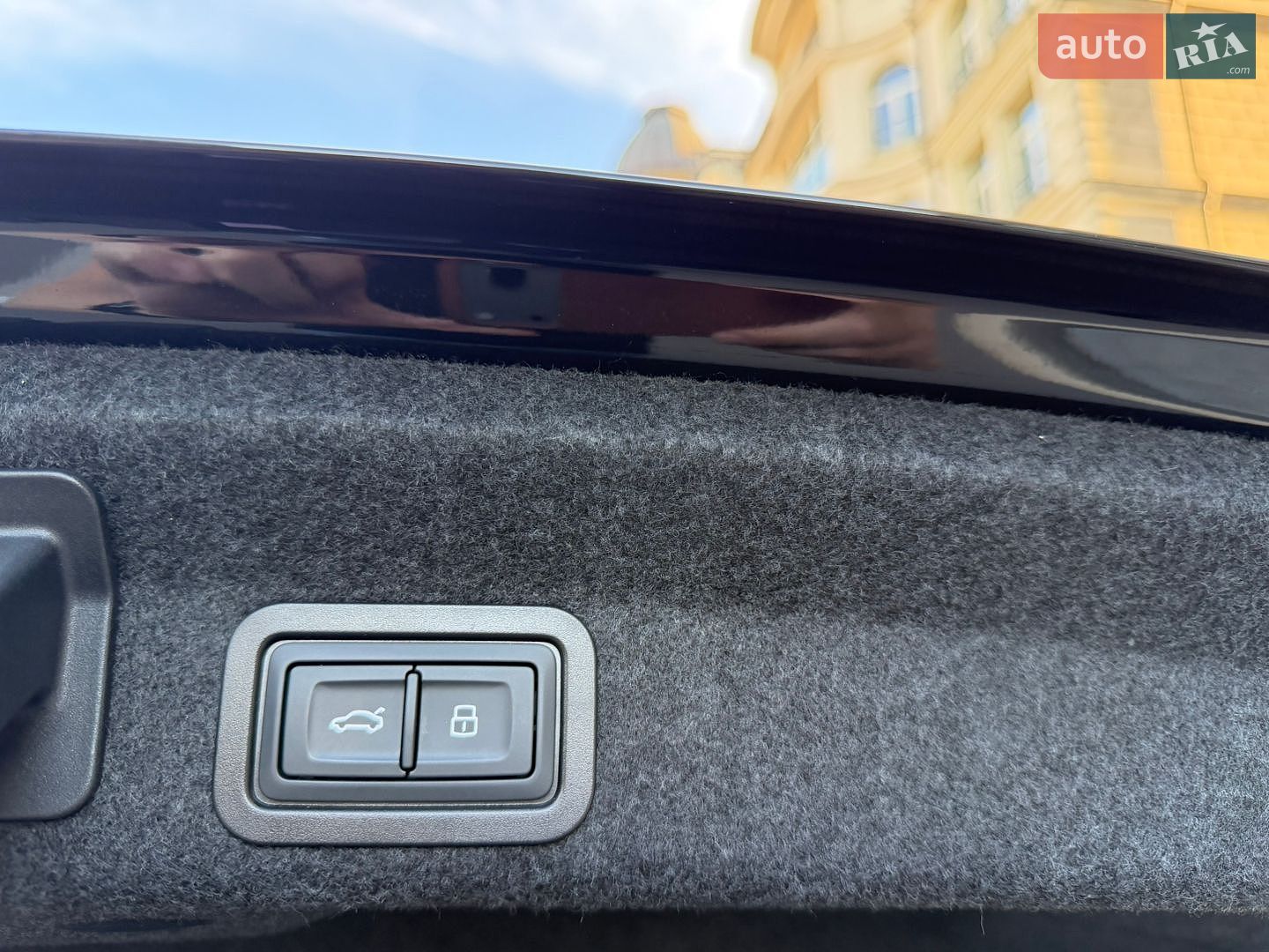 Audi S6 2023 VIN WAUZZZF27RN025047 фото оголошення 56 з 57