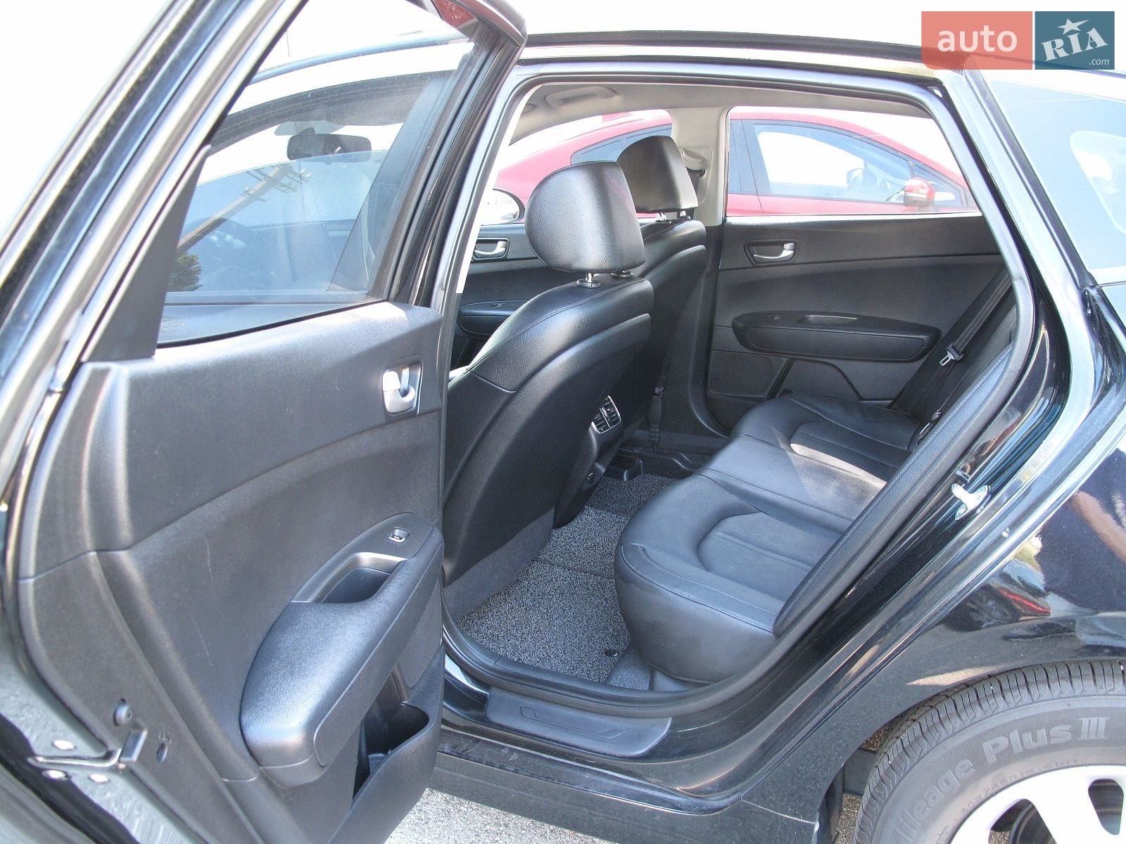 Kia K5 2017 VIN KNAGU416BJA212455 фото оголошення 28 з 80