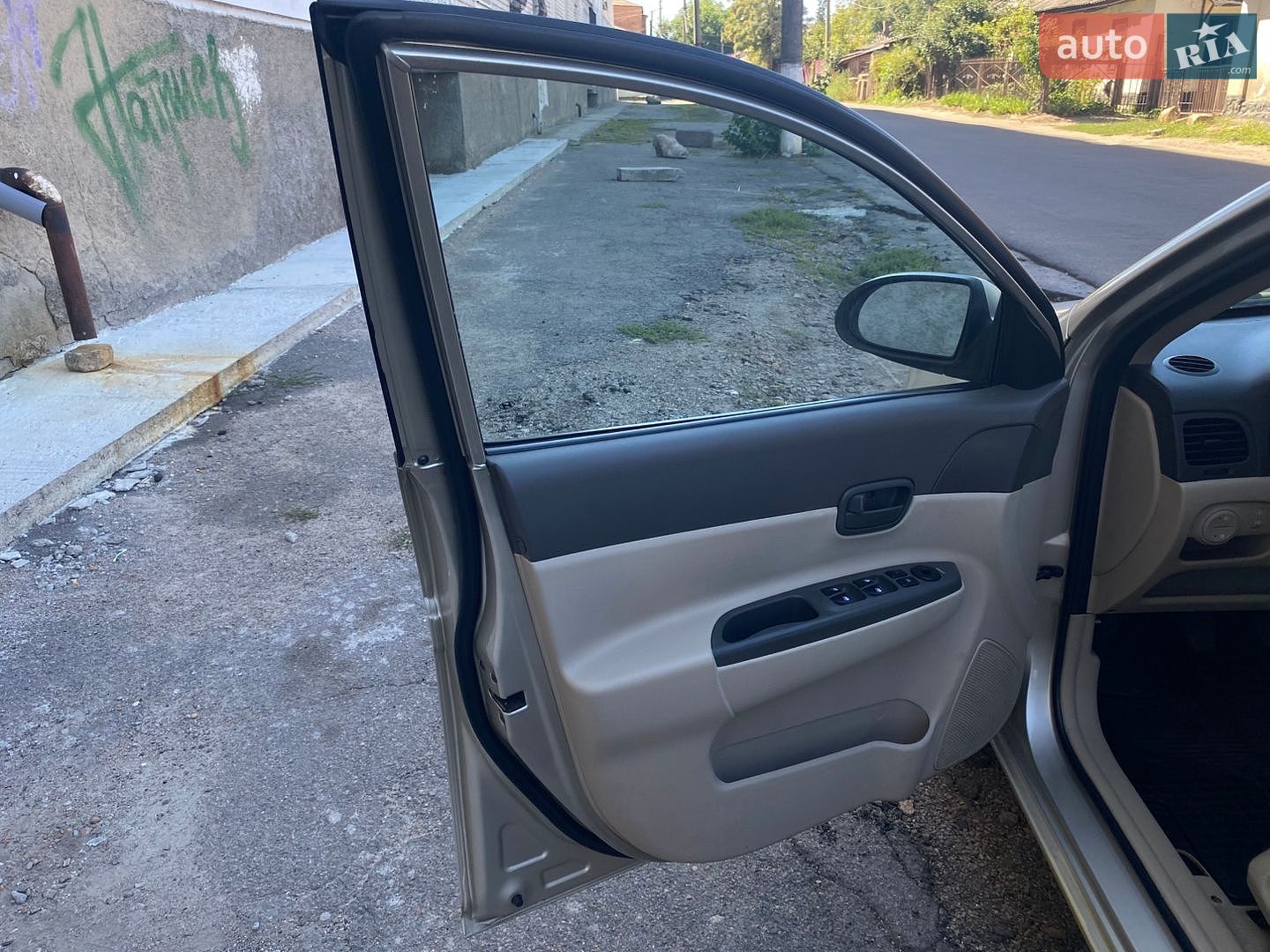 Hyundai Accent 2008 VIN Y6LCM41AP8L204198 фото оголошення 13 з 19