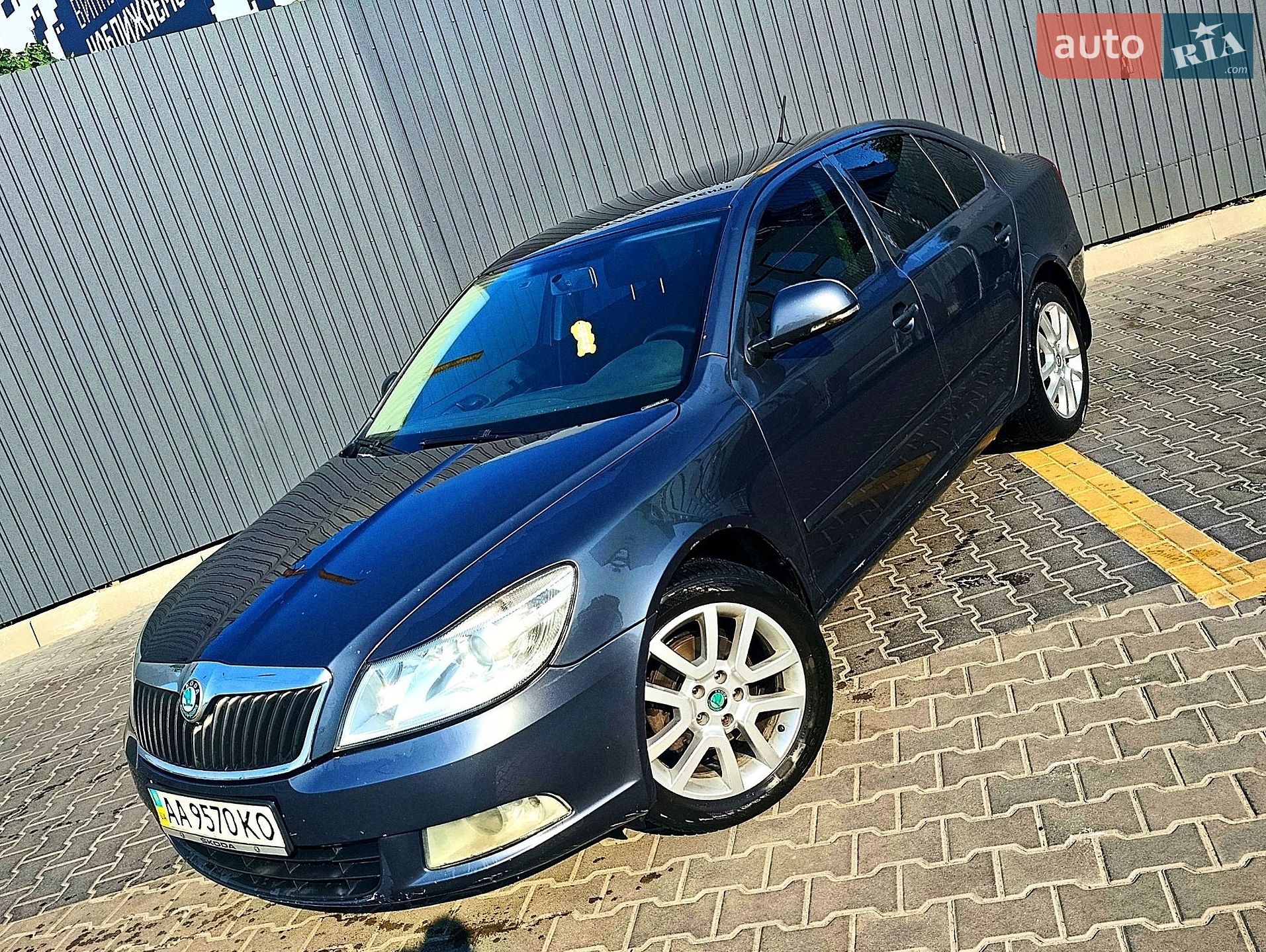 Skoda Octavia 2011 VIN TMBCK41ZXBB155769 фото оголошення 4 з 9
