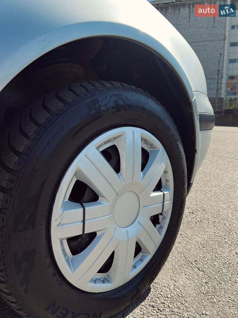 Volkswagen Golf 2000 VIN WVWZZZ1JZ1D020273 фото оголошення 18 з 23