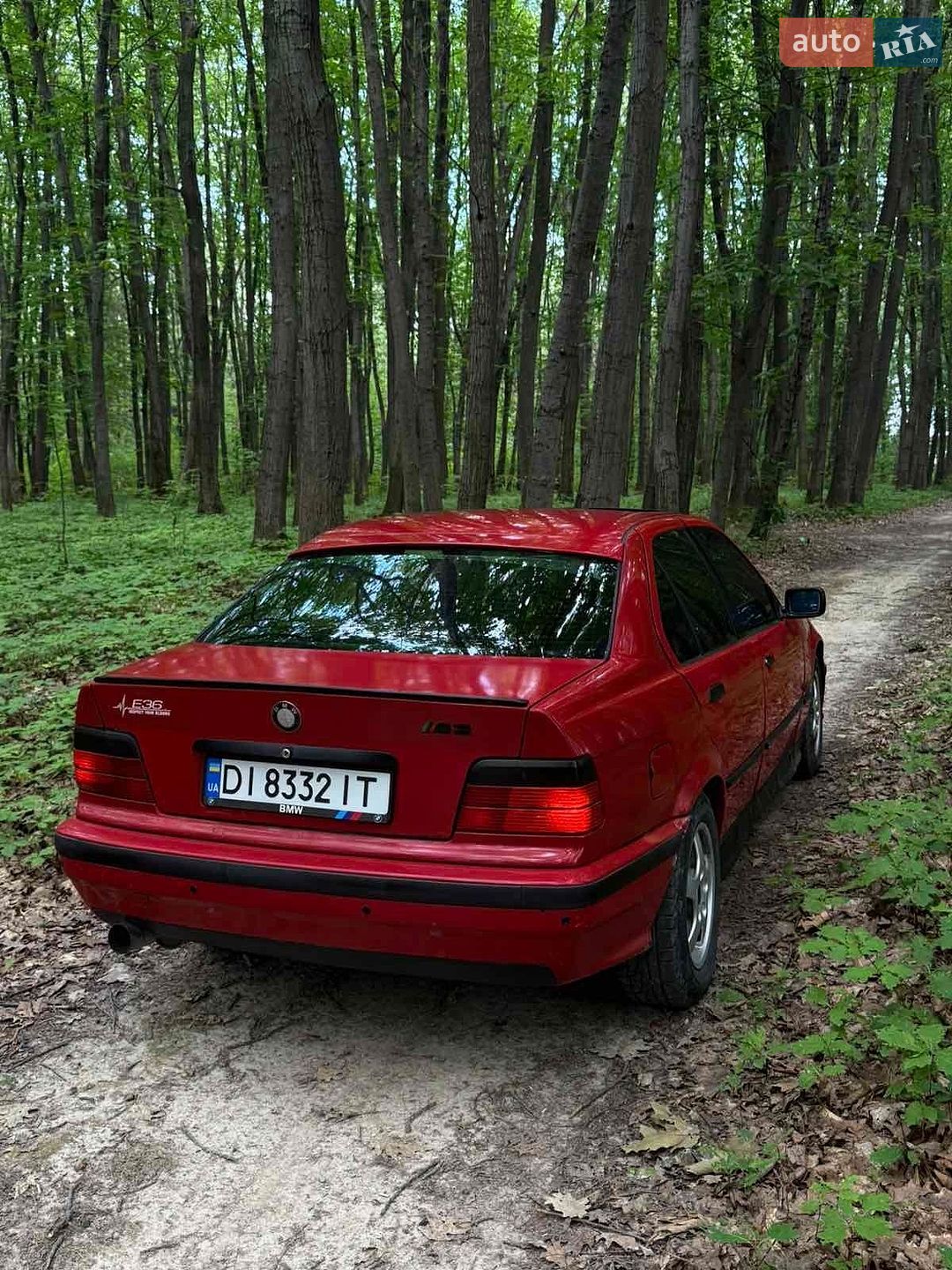 BMW 3 Series 1993 VIN WBACA91080JF05713 фото оголошення 5 з 8