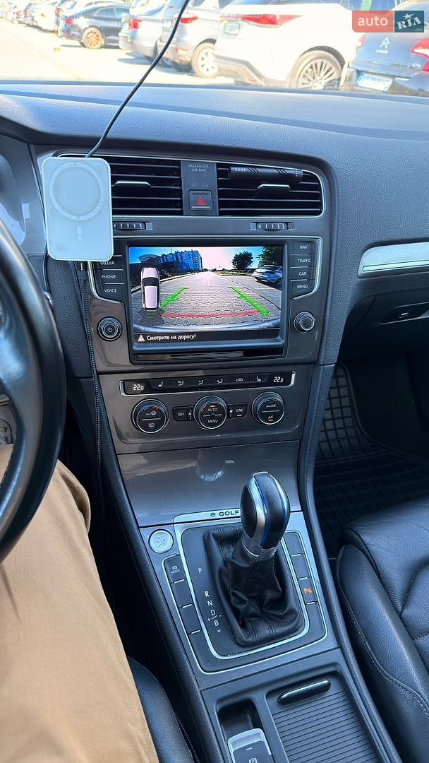 Volkswagen e-Golf 2014 VIN WVWZZZAUZFW903789 фото оголошення 15 з 35