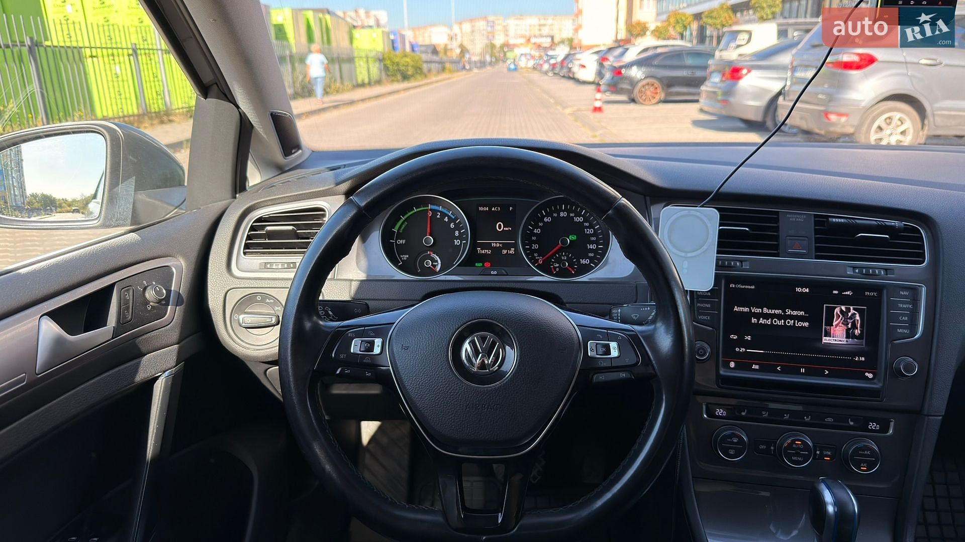 Volkswagen e-Golf 2014 VIN WVWZZZAUZFW903789 фото оголошення 28 з 35