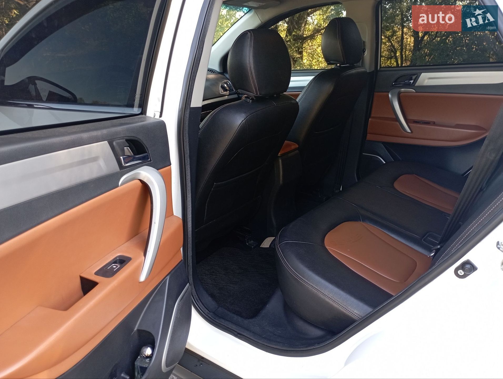 JAC S5 2014 VIN LJ12EKS45F4700406 фото оголошення 10 з 45