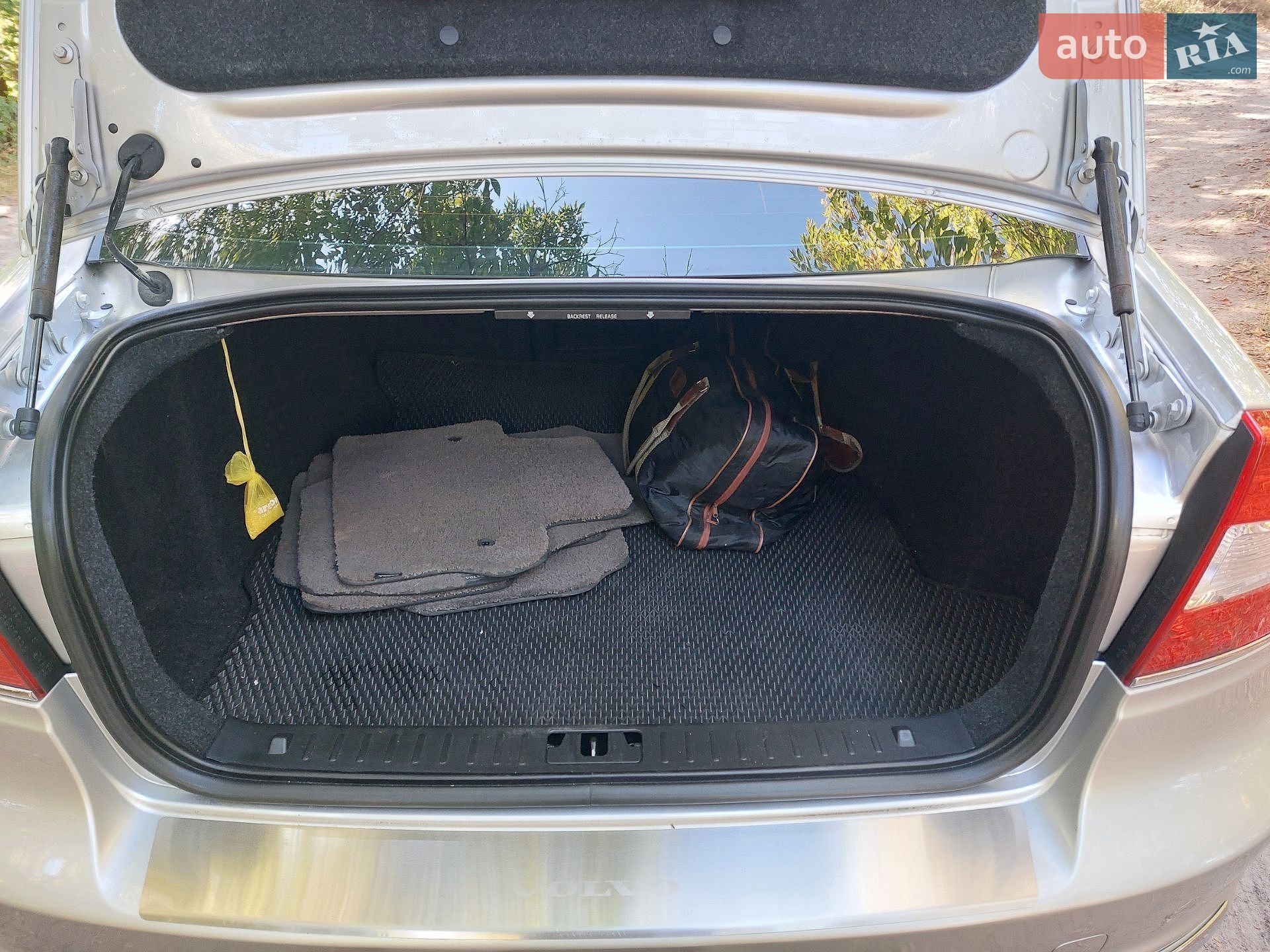 Volvo S80 2014 VIN YV1AS82K0E1182307 фото оголошення 24 з 39