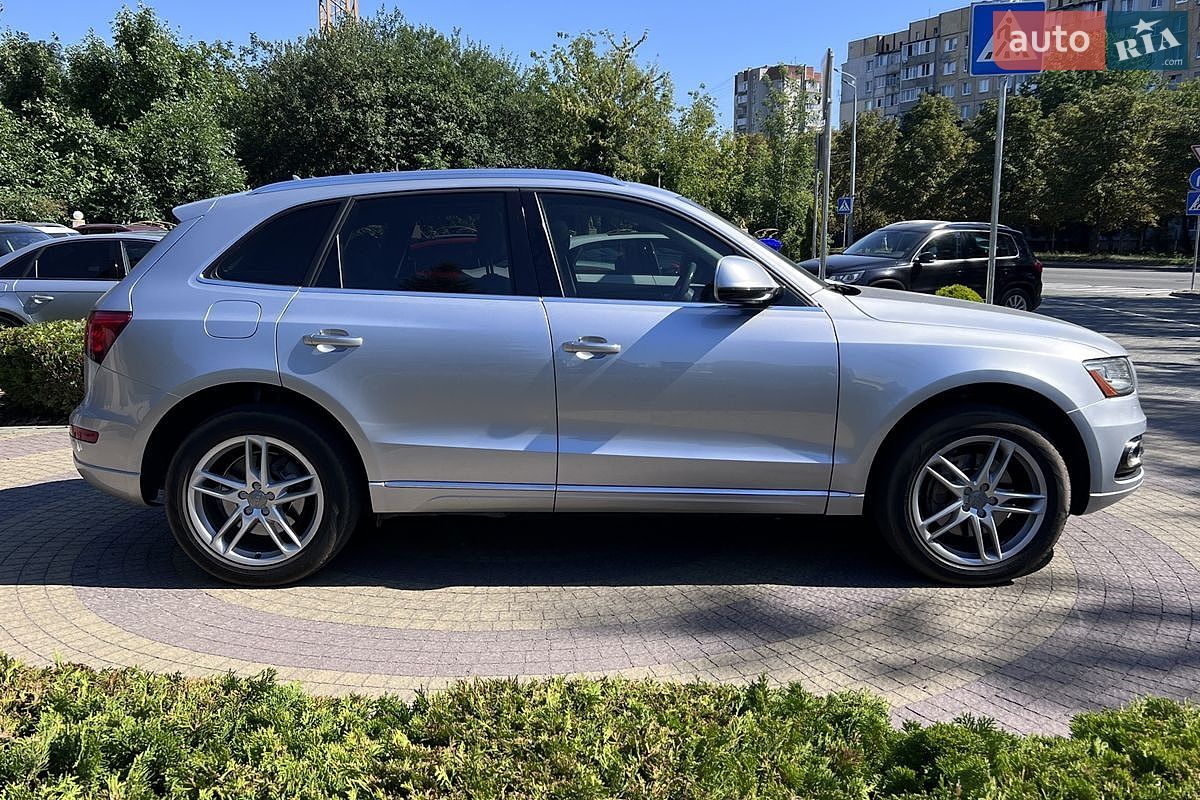 Audi Q5 2015 VIN WA1CVAFP3GA007127 фото оголошення 8 з 24