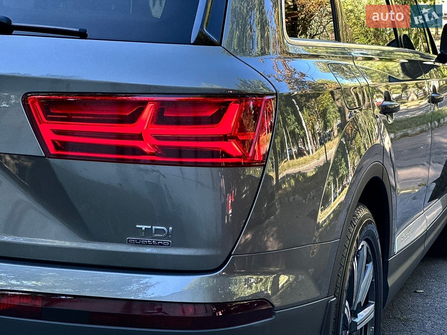 Audi Q7 2016 VIN WAUZZZ4M3GD056612 фото оголошення 6 з 34