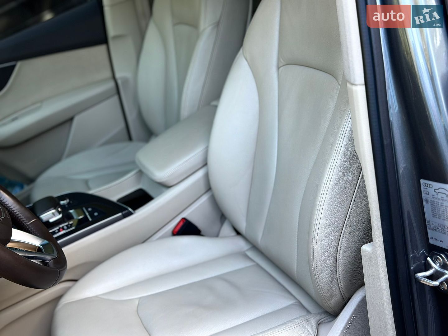 Audi Q7 2016 VIN WAUZZZ4M3GD056612 фото оголошення 11 з 34
