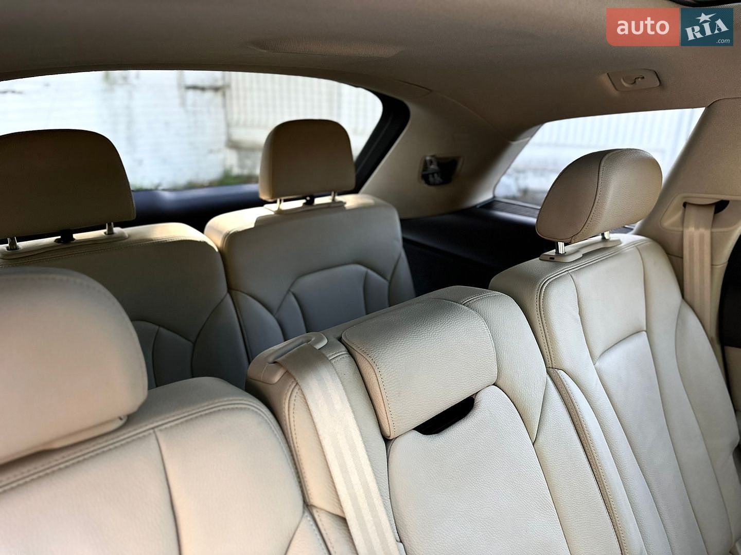 Audi Q7 2016 VIN WAUZZZ4M3GD056612 фото оголошення 26 з 34