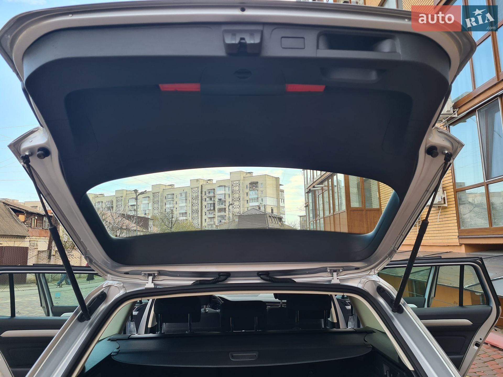 Volkswagen Passat 2018 VIN WVWZZZ3CZJE165833 фото оголошення 15 з 31