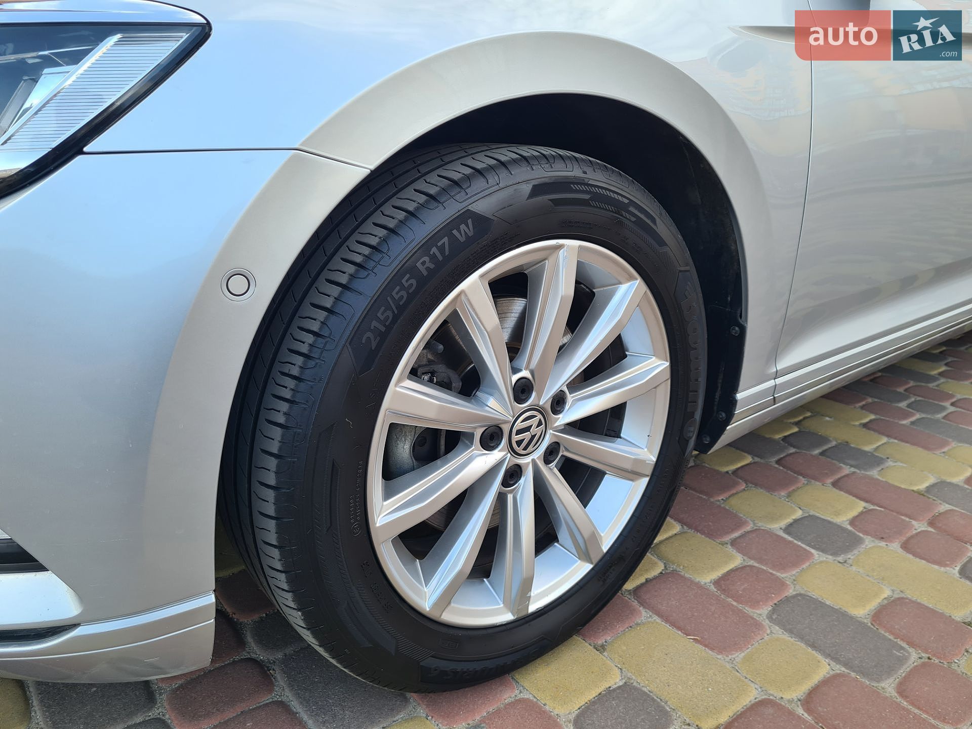 Volkswagen Passat 2018 VIN WVWZZZ3CZJE165833 фото оголошення 18 з 31