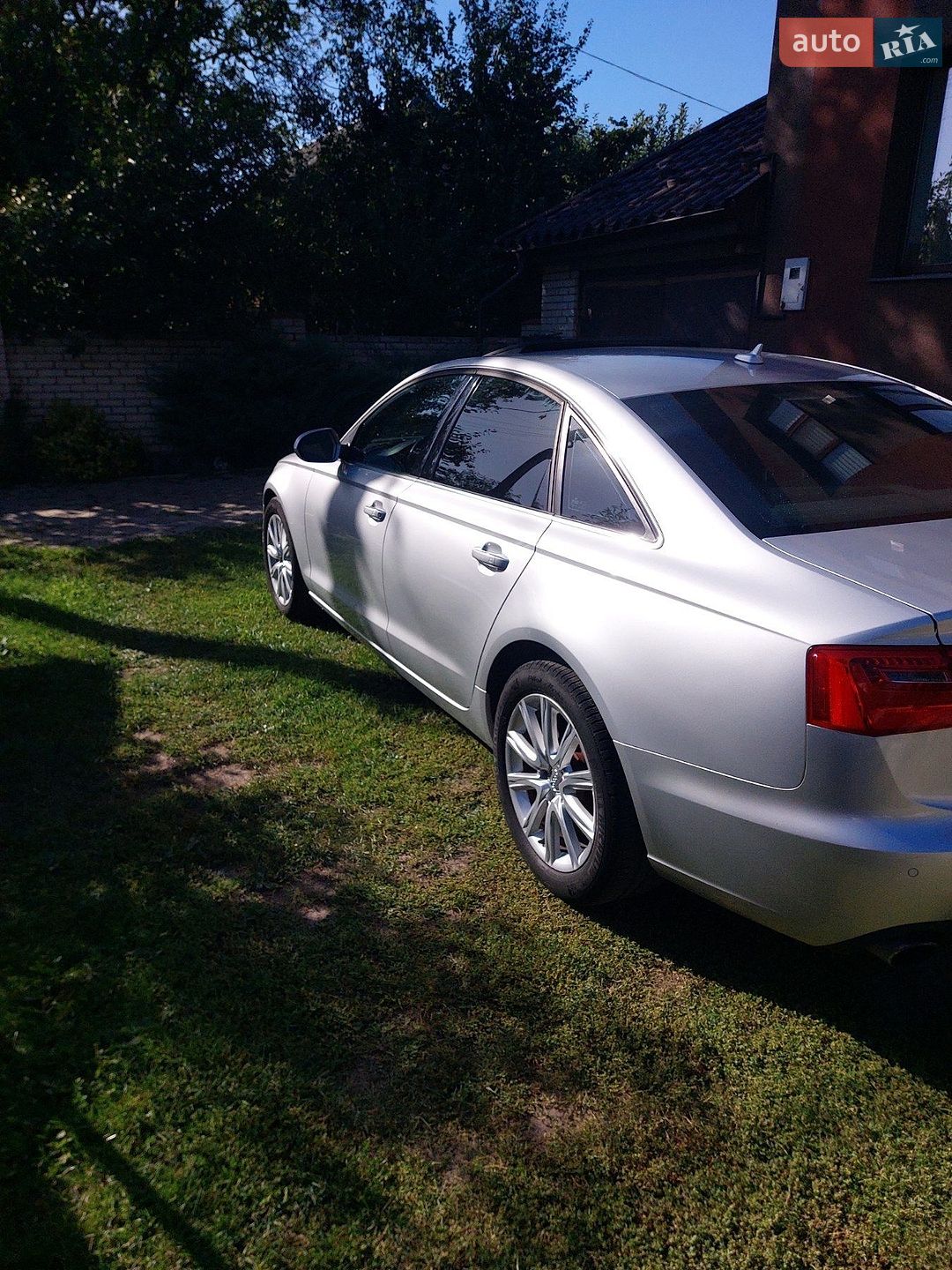 Audi A6 2013 VIN WAUGFAFC4EN024121 фото оголошення 5 з 17