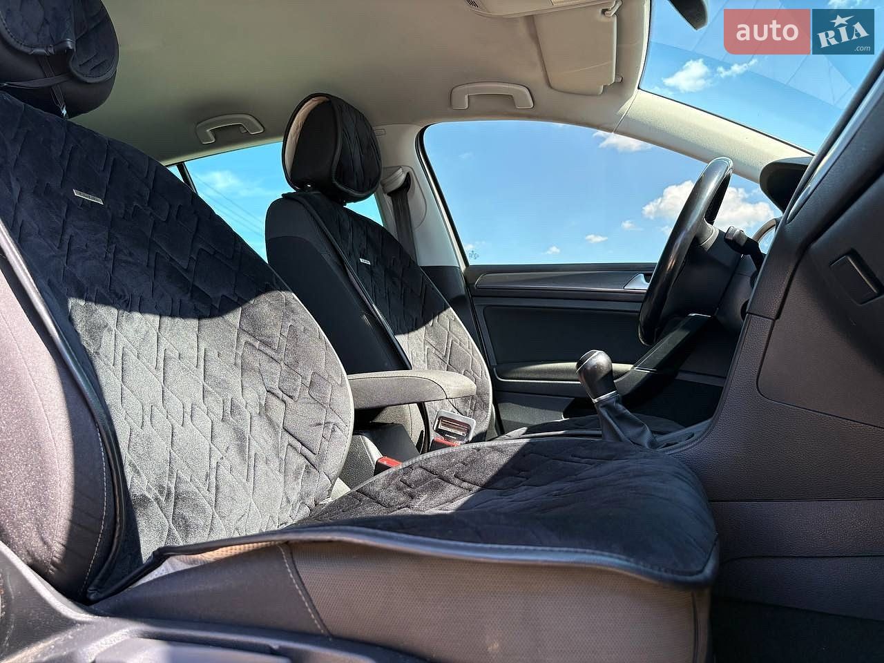 Volkswagen Golf 2017 VIN WVWZZZAUZJP001309 фото оголошення 3 з 4