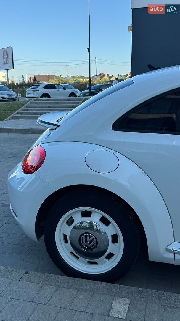 Volkswagen Beetle 2014 VIN 3VWF17ATXFM600701 фото оголошення 9 з 15