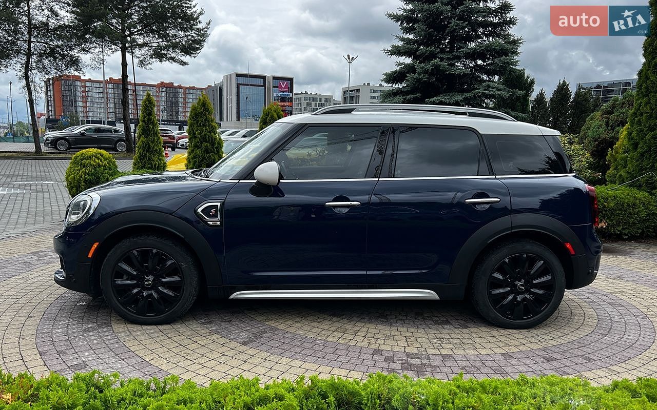 MINI Countryman 2018 VIN WMZYT3C32J3E93393 фото оголошення 4 з 27