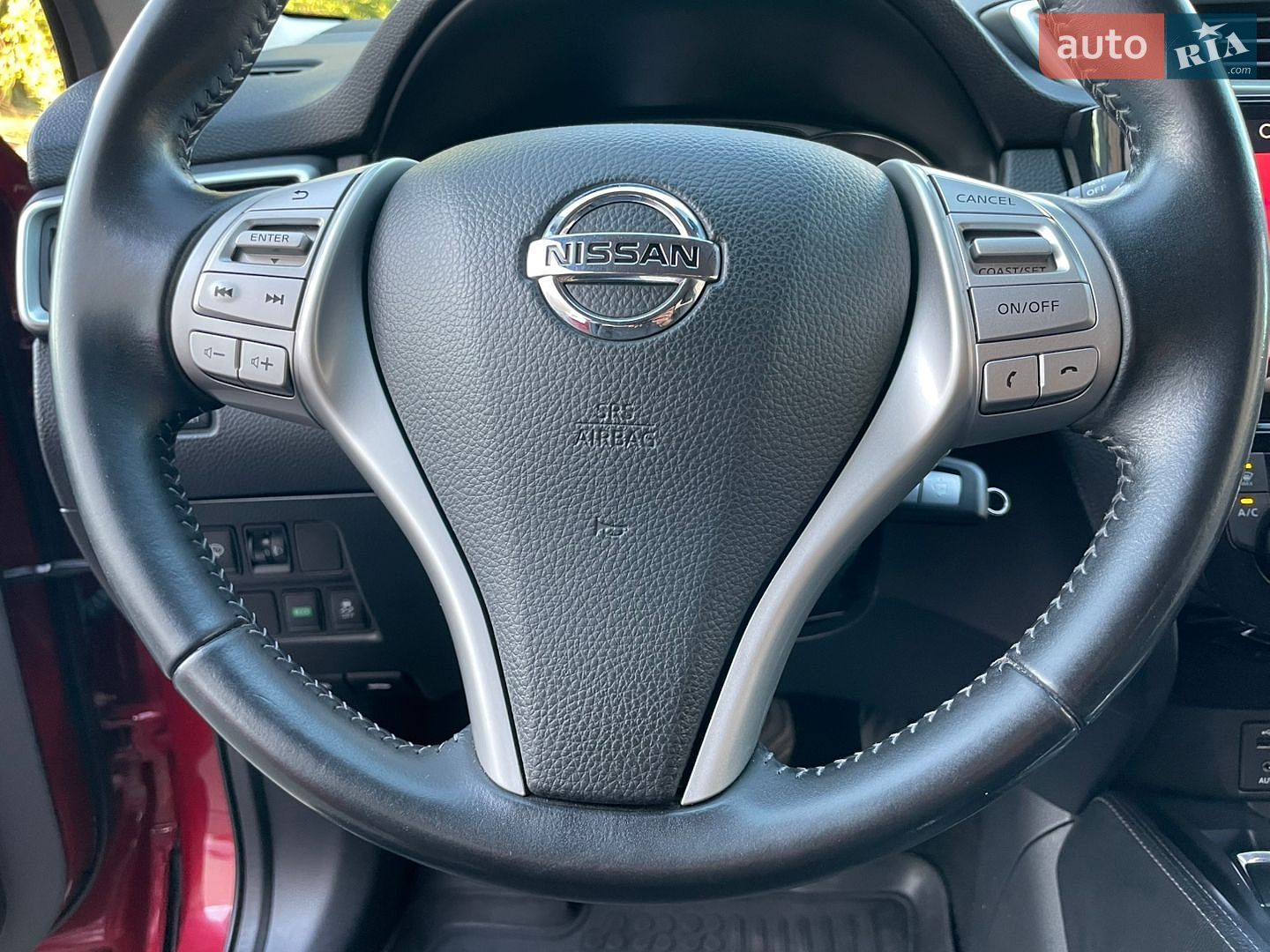 Nissan Qashqai 2015 VIN SJNFEAJ11U1504896 фото оголошення 19 з 51