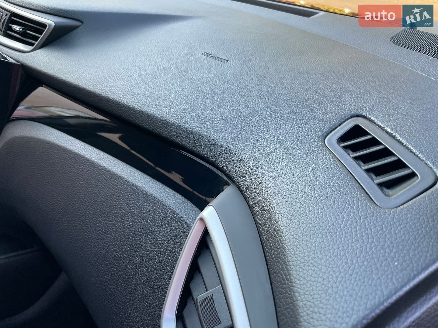 Nissan Qashqai 2015 VIN SJNFEAJ11U1504896 фото оголошення 30 з 51