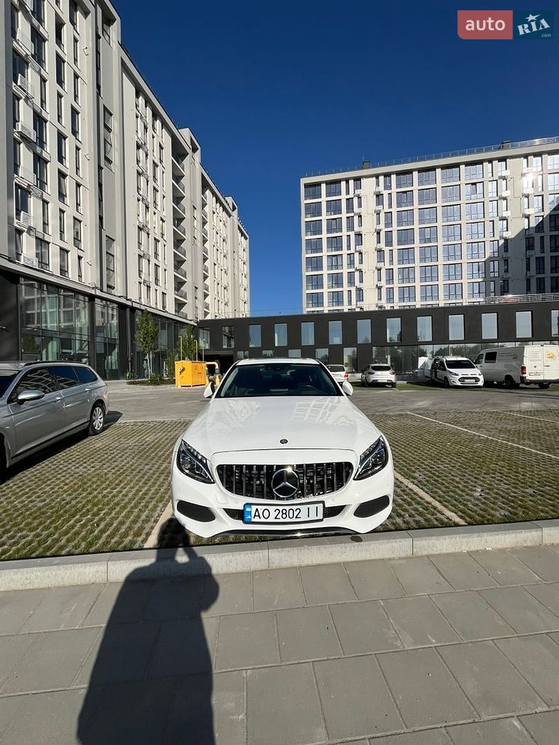 Mercedes-Benz C-Class 2015 VIN WDDWF0FB4GF290631 фото оголошення 38 з 45