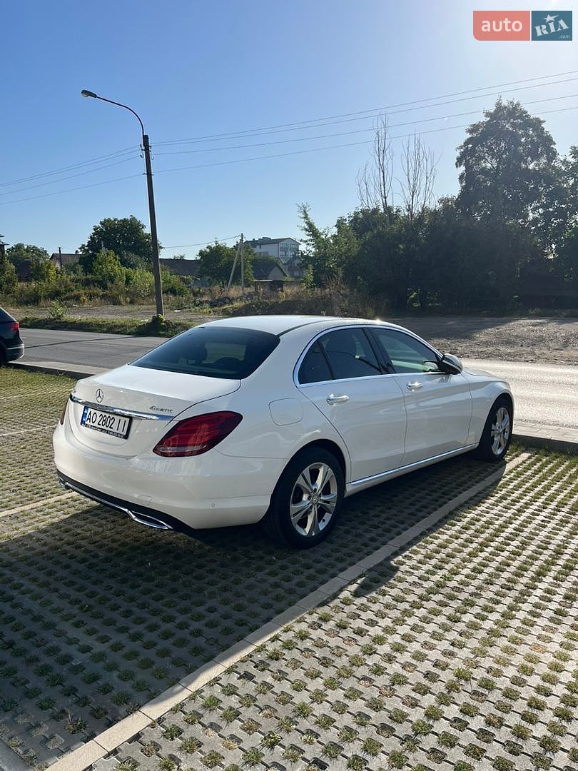 Mercedes-Benz C-Class 2015 VIN WDDWF0FB4GF290631 фото оголошення 41 з 45