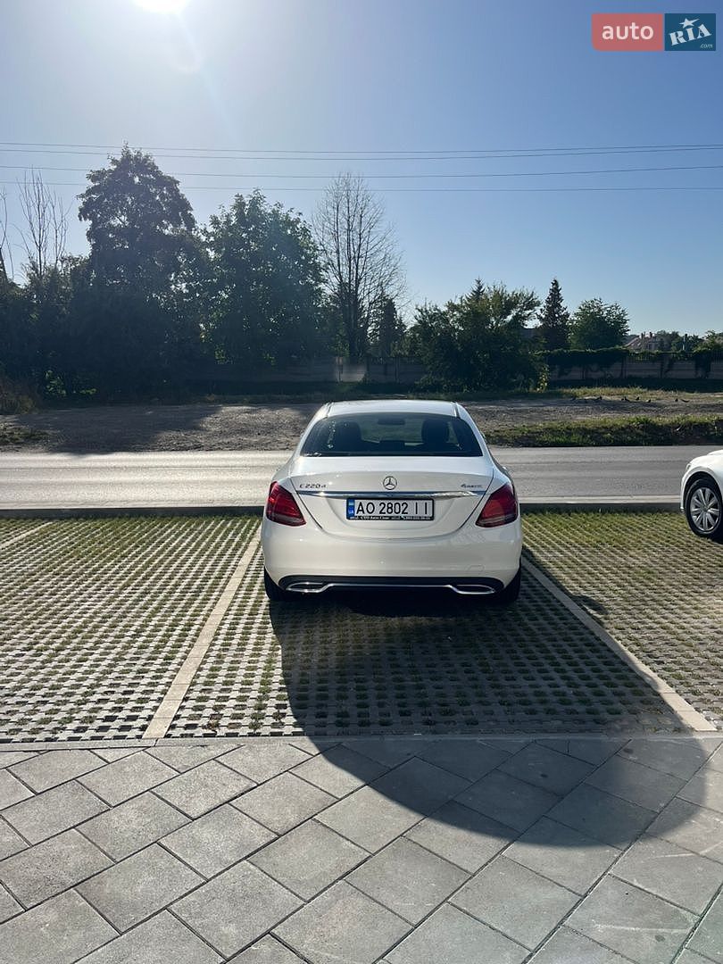 Mercedes-Benz C-Class 2015 VIN WDDWF0FB4GF290631 фото оголошення 40 з 45