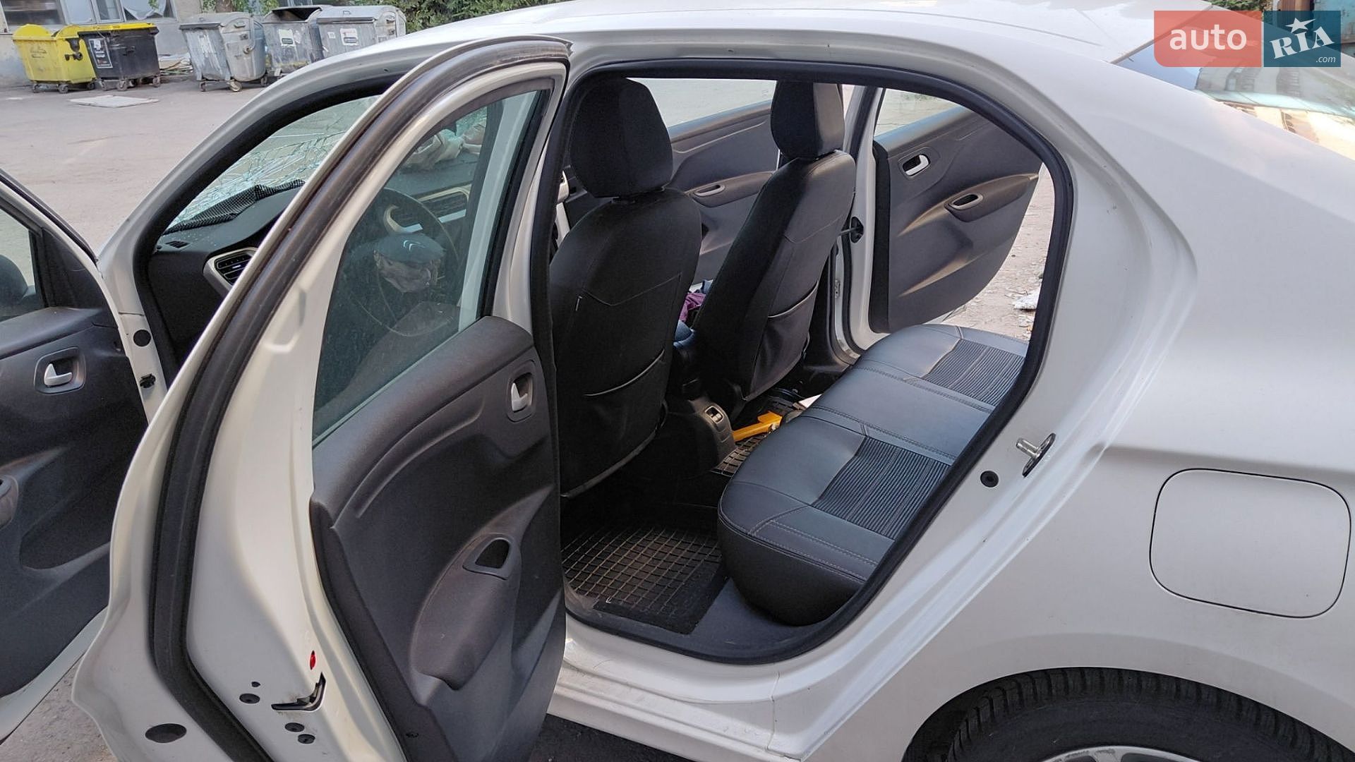 Citroen C-Elysee 2020 VIN VF7DDNFP0LJ928133 фото оголошення 13 з 38