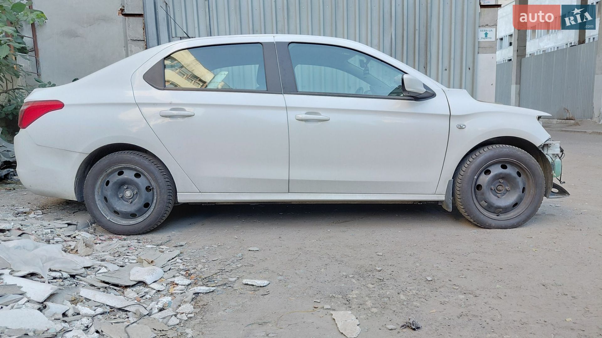 Citroen C-Elysee 2020 VIN VF7DDNFP0LJ928133 фото оголошення 5 з 38