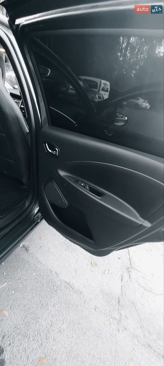 Renault Zoe 2018 VIN VF1AGVYF157745409 фото оголошення 27 з 34