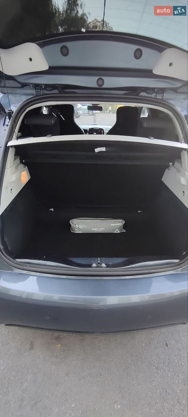 Renault Zoe 2018 VIN VF1AGVYF157745409 фото оголошення 33 з 34