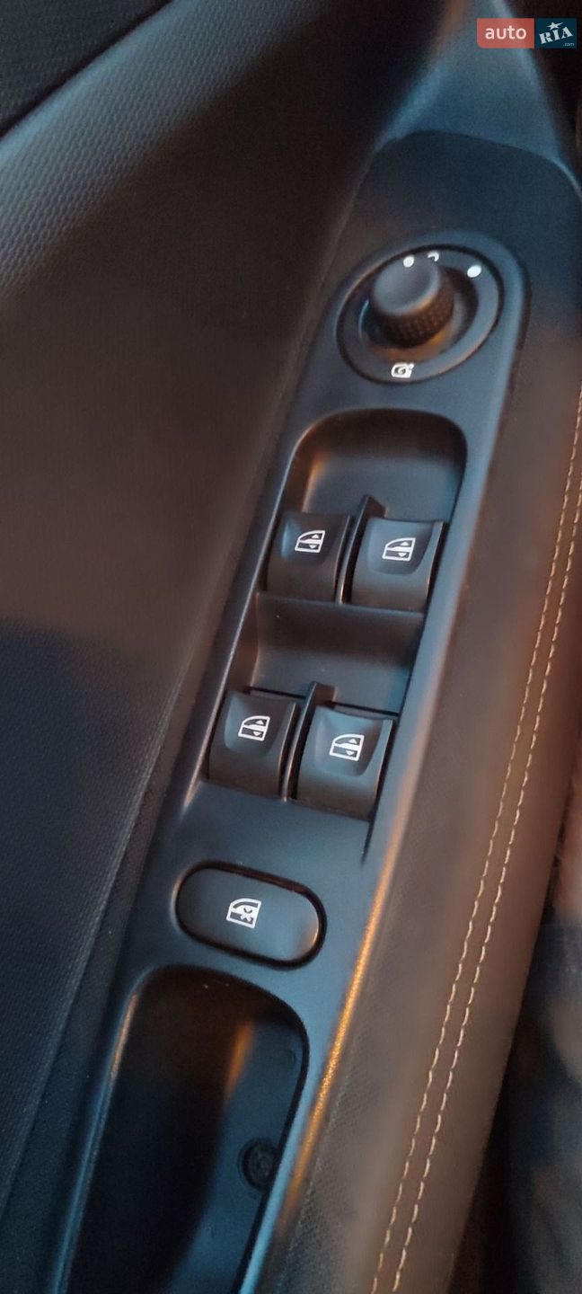 Renault Zoe 2018 VIN VF1AGVYF157745409 фото оголошення 32 з 34