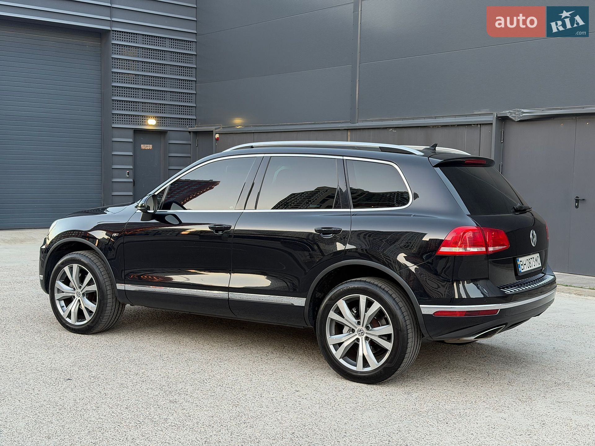 Volkswagen Touareg 2015 VIN WVGZZZ7PZFD014953 фото оголошення 7 з 52
