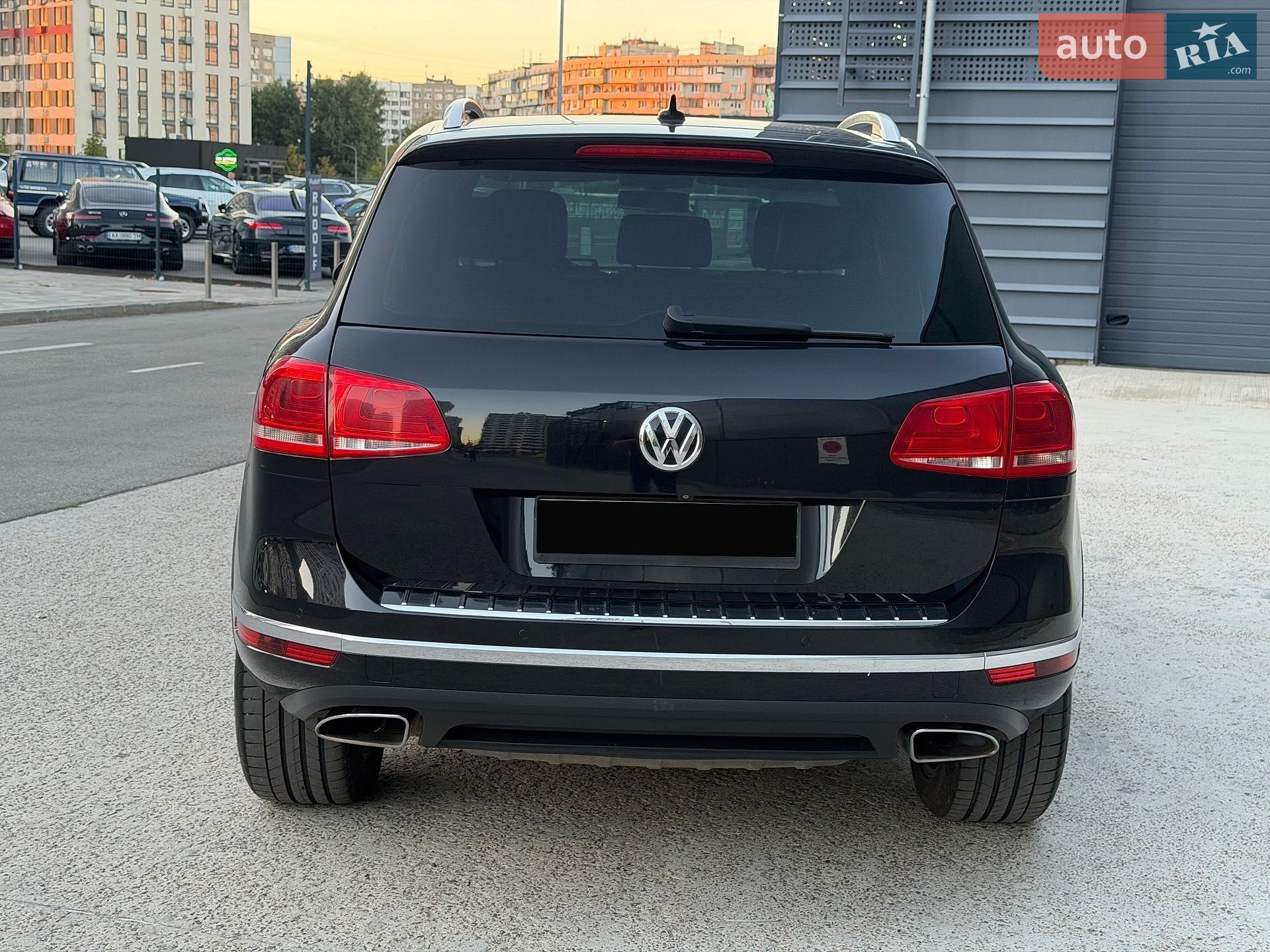 Volkswagen Touareg 2015 VIN WVGZZZ7PZFD014953 фото оголошення 8 з 52