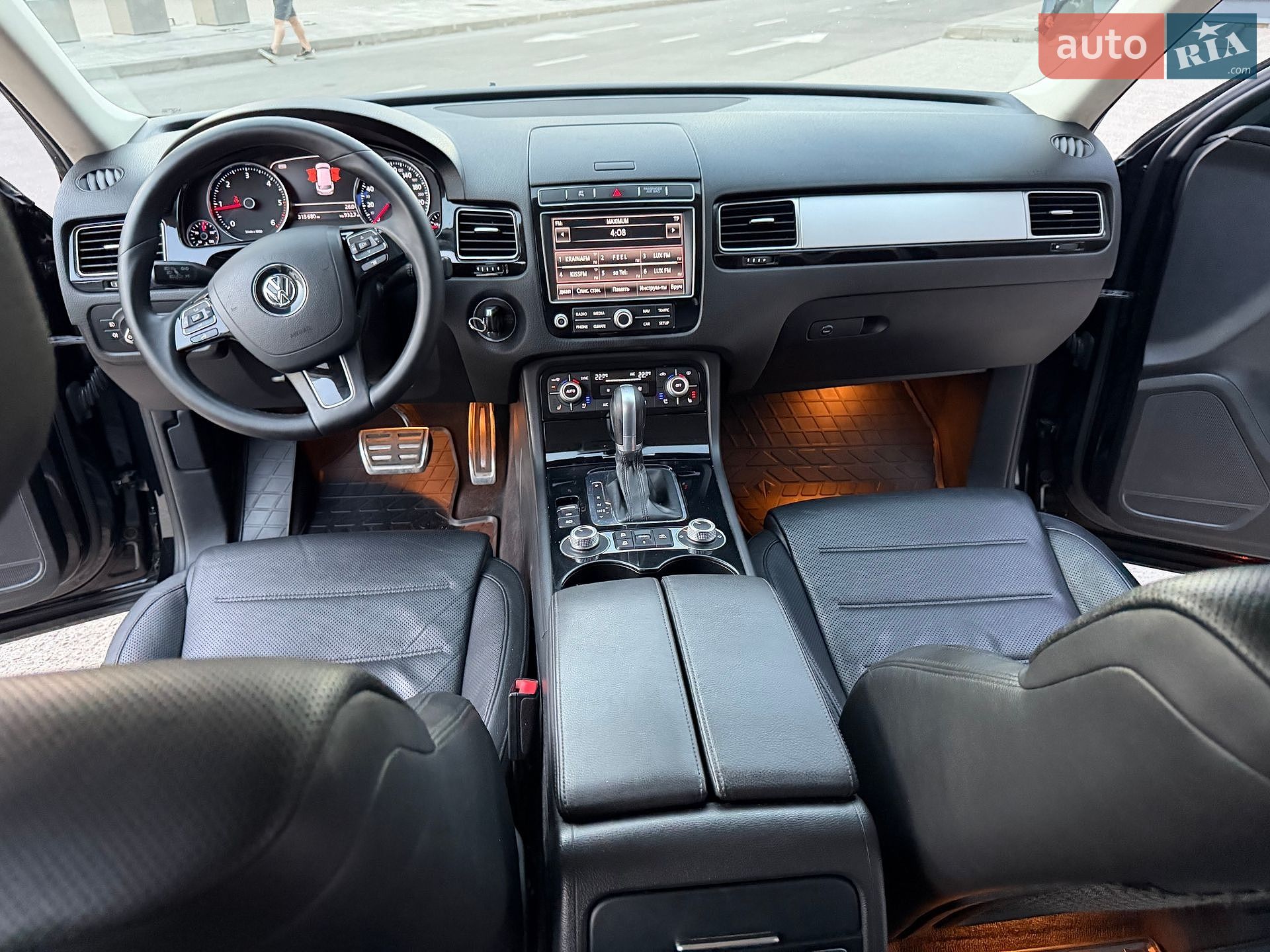 Volkswagen Touareg 2015 VIN WVGZZZ7PZFD014953 фото оголошення 42 з 52