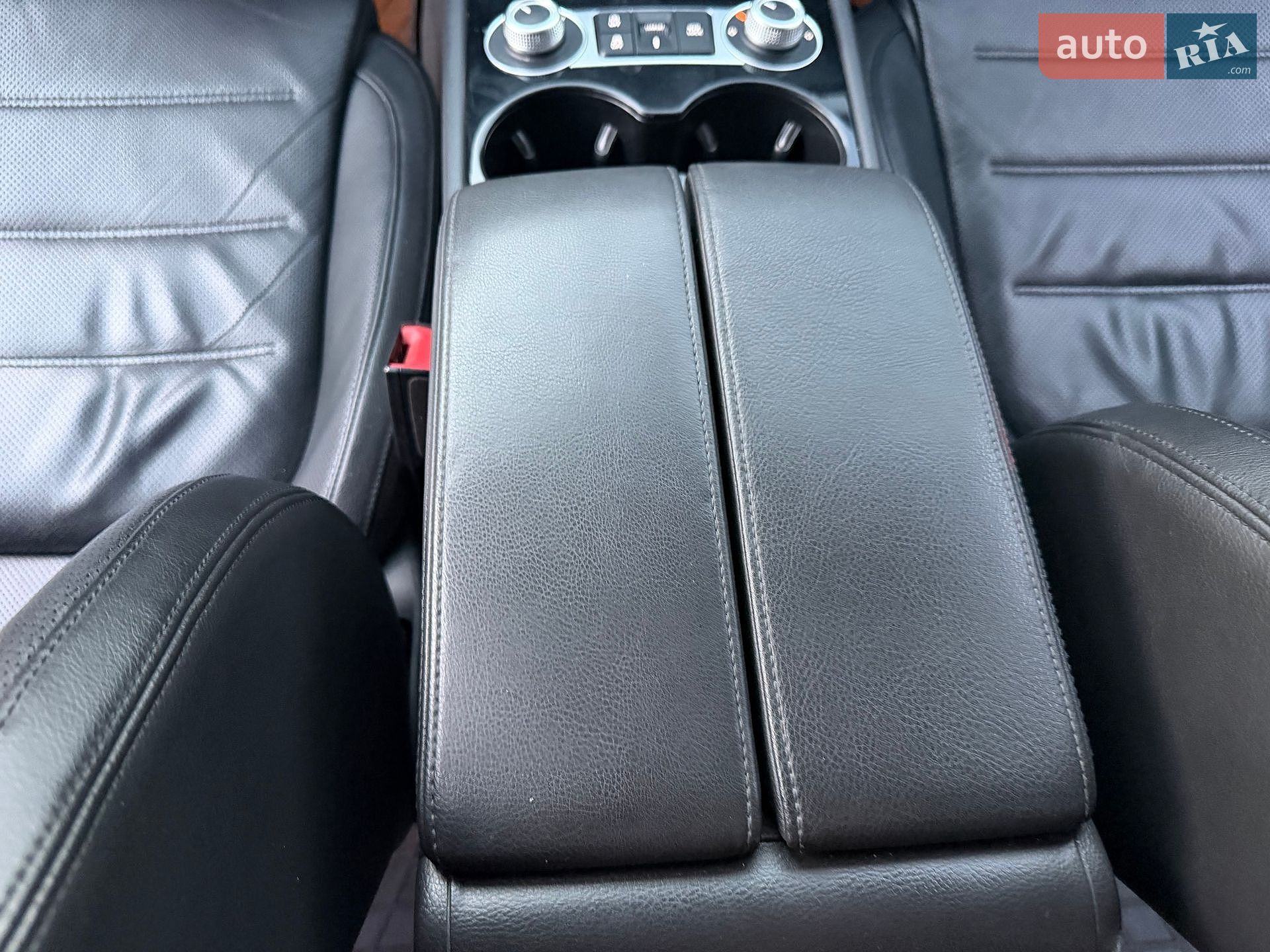 Volkswagen Touareg 2015 VIN WVGZZZ7PZFD014953 фото оголошення 44 з 52