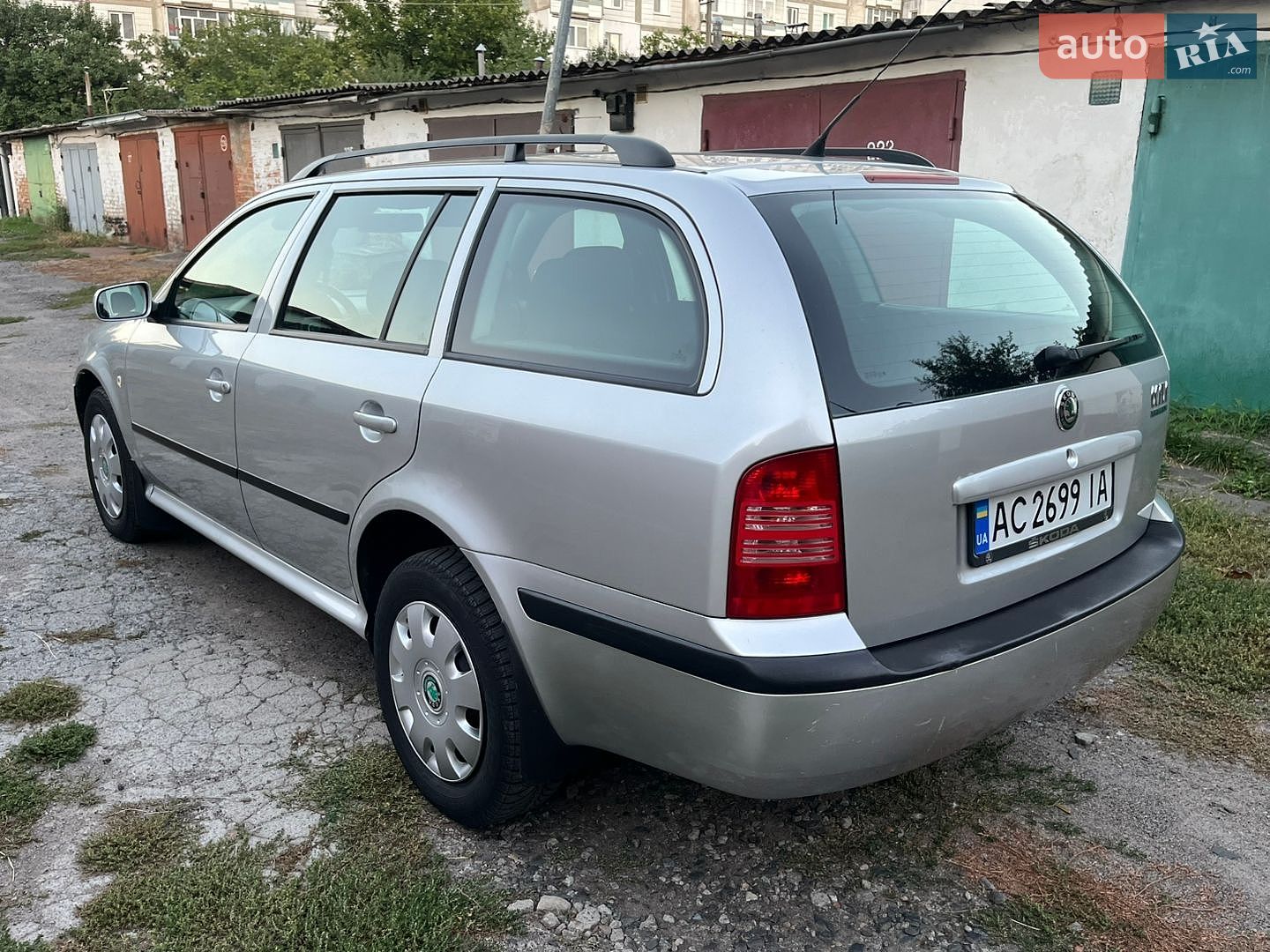 Skoda Octavia 2004 VIN TMBJC41U542940633 фото оголошення 10 з 54