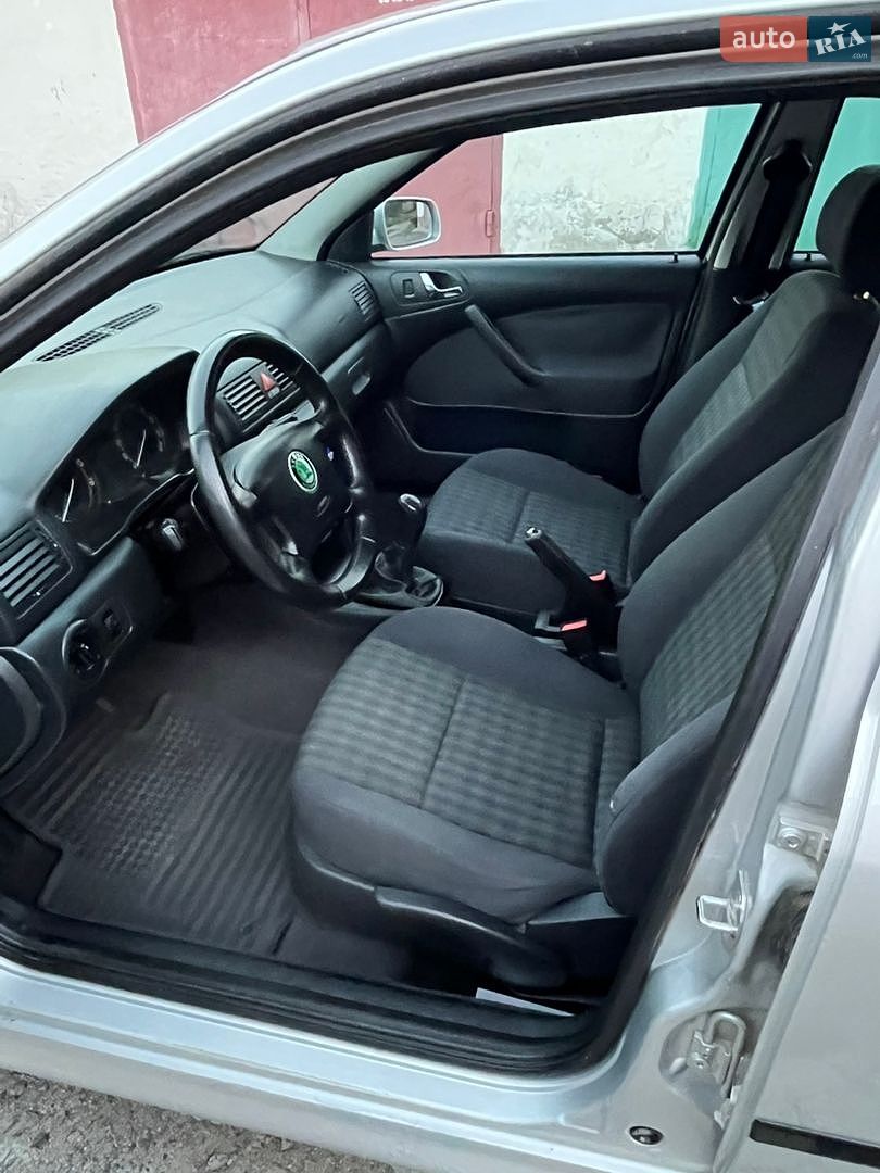 Skoda Octavia 2004 VIN TMBJC41U542940633 фото оголошення 24 з 54