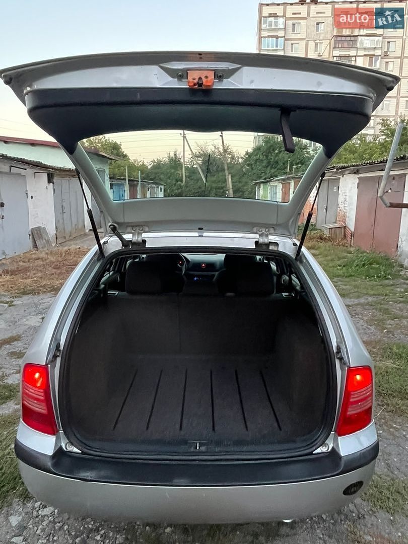 Skoda Octavia 2004 VIN TMBJC41U542940633 фото оголошення 36 з 54