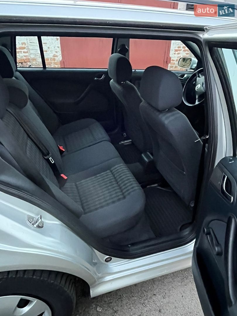 Skoda Octavia 2004 VIN TMBJC41U542940633 фото оголошення 40 з 54