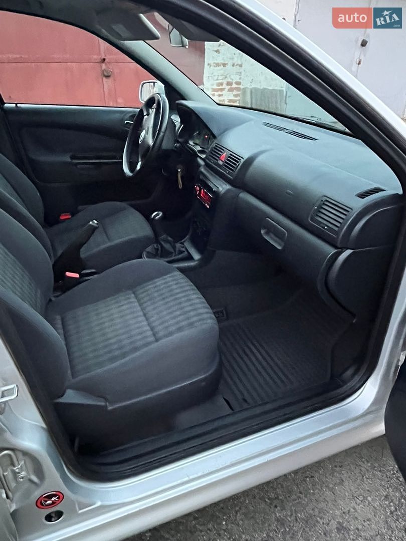 Skoda Octavia 2004 VIN TMBJC41U542940633 фото оголошення 42 з 54