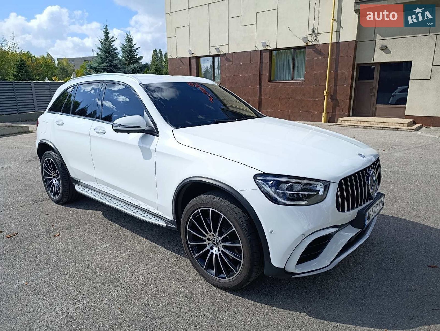 Mercedes-Benz GLC-Class 2022 VIN W1N0G8EBXNV390984 фото оголошення 8 з 21