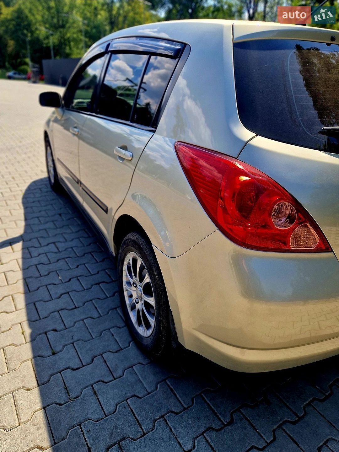 Nissan TIIDA 2008 VIN JN1CC13C18T016687 фото оголошення 6 з 17