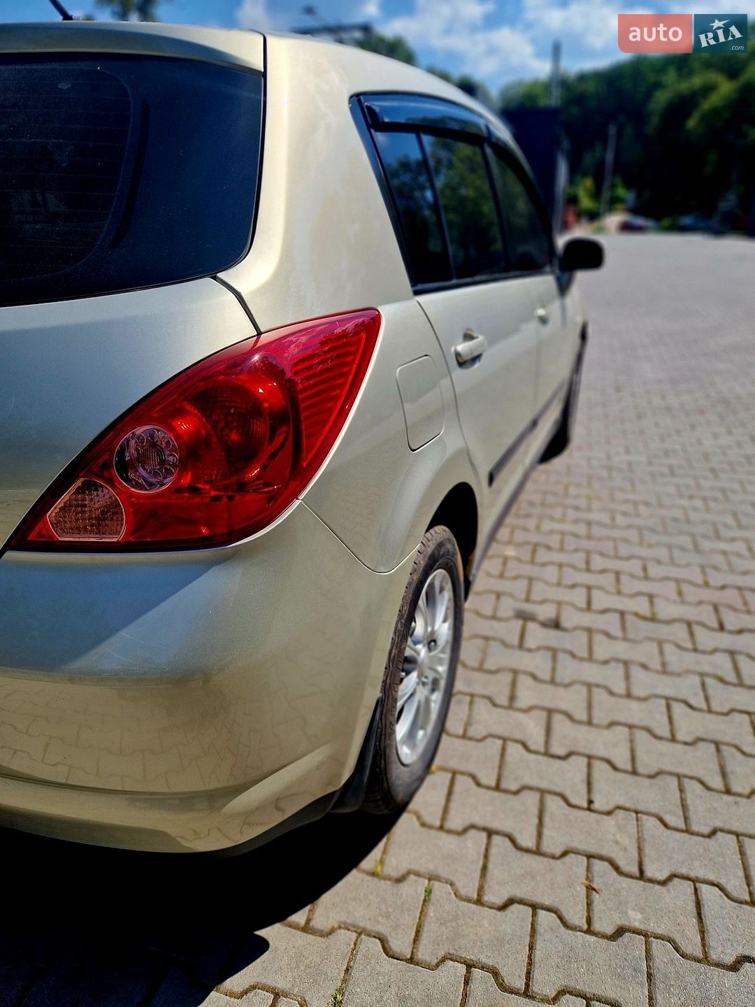Nissan TIIDA 2008 VIN JN1CC13C18T016687 фото оголошення 5 з 17