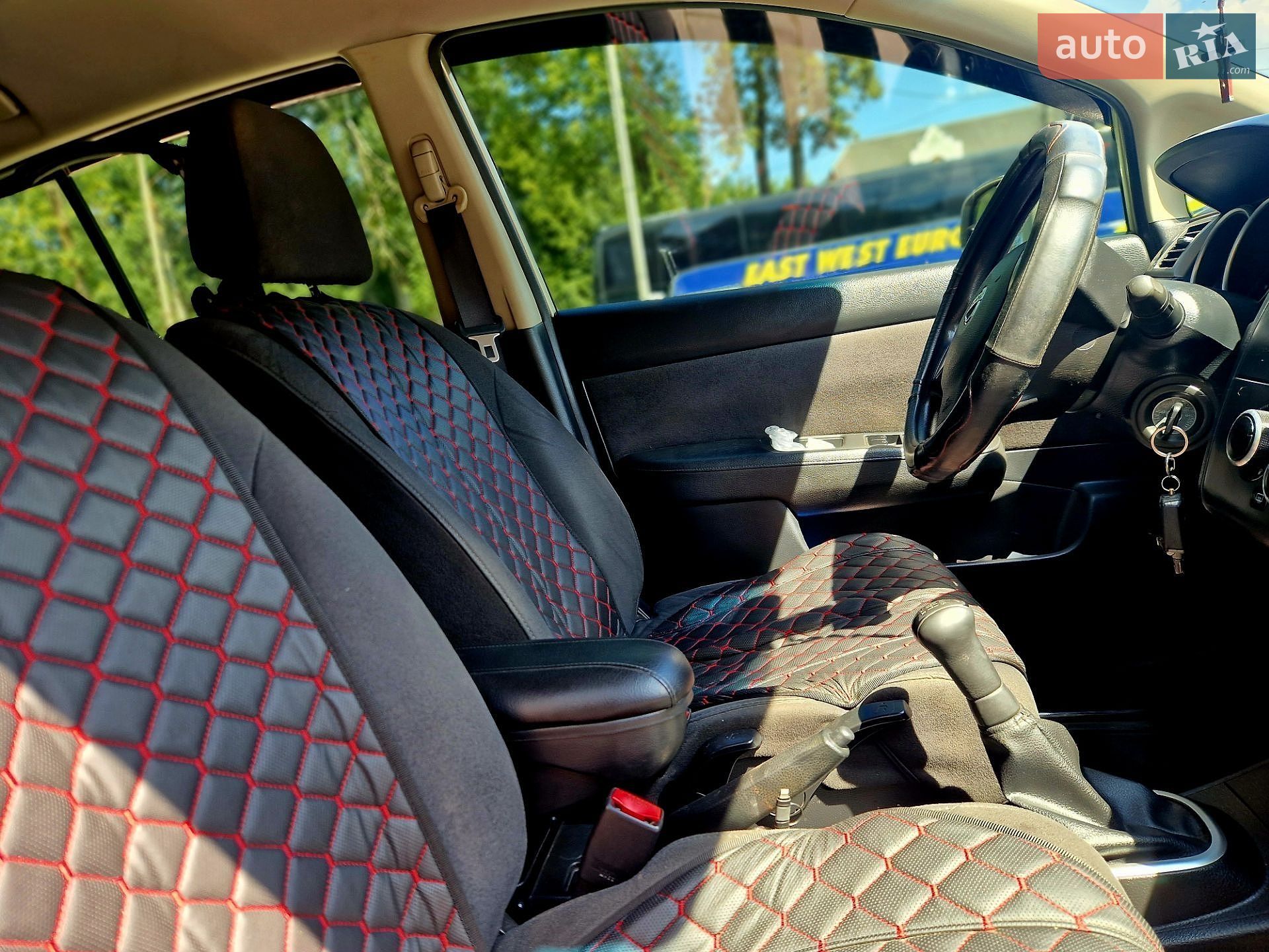 Nissan TIIDA 2008 VIN JN1CC13C18T016687 фото оголошення 12 з 17