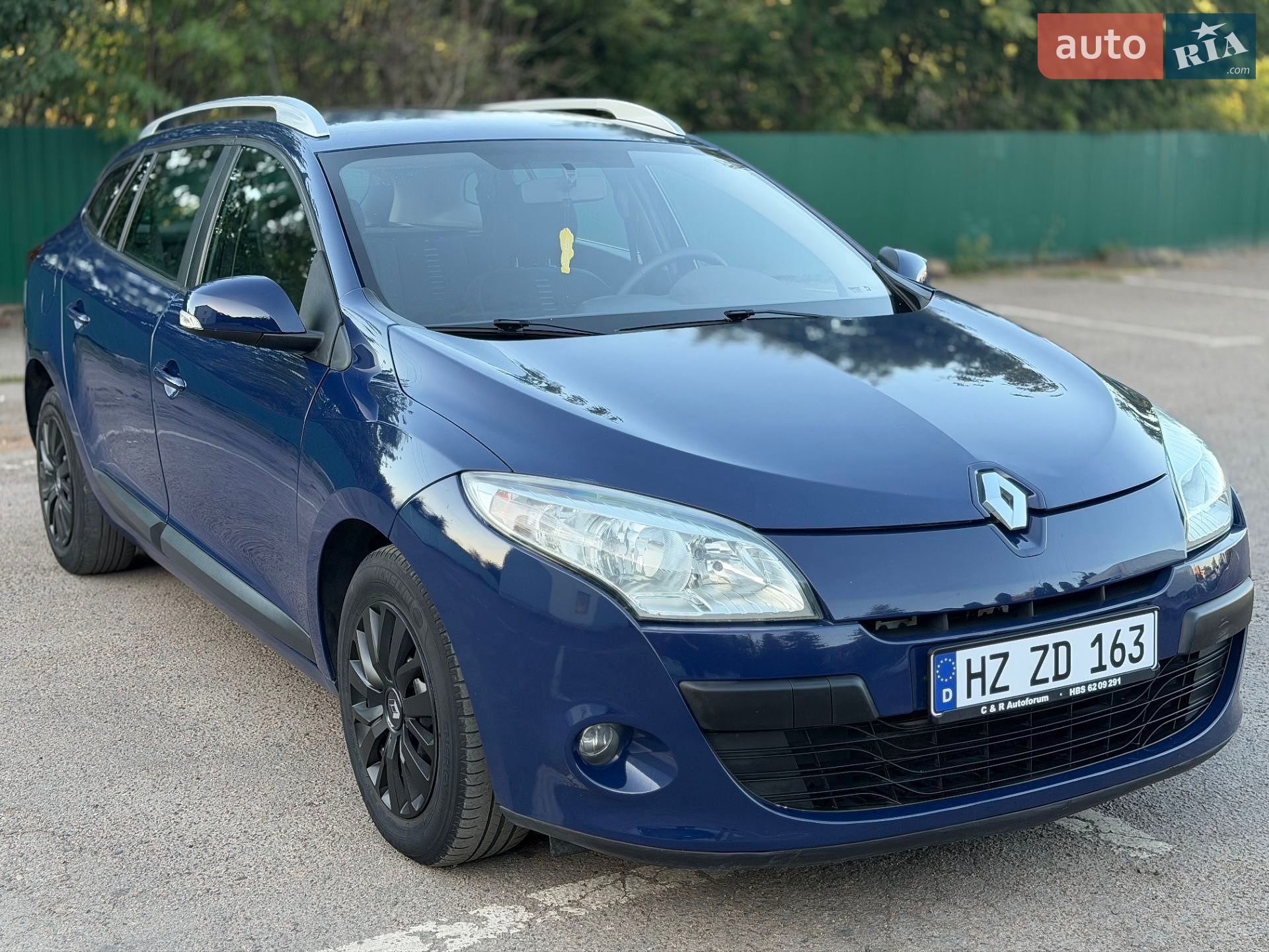 Renault Megane 2011 VIN VF1KZ1U0644838933 фото оголошення 2 з 40