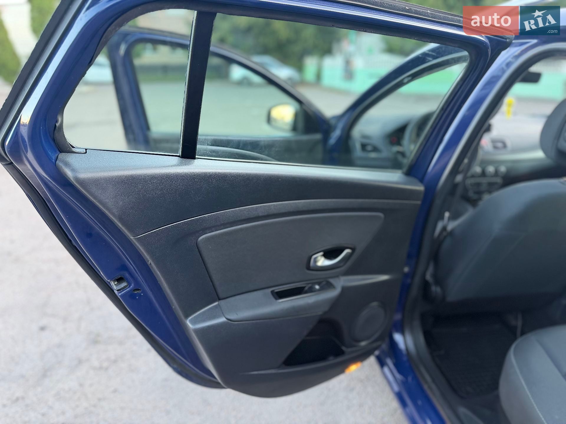 Renault Megane 2011 VIN VF1KZ1U0644838933 фото оголошення 20 з 40