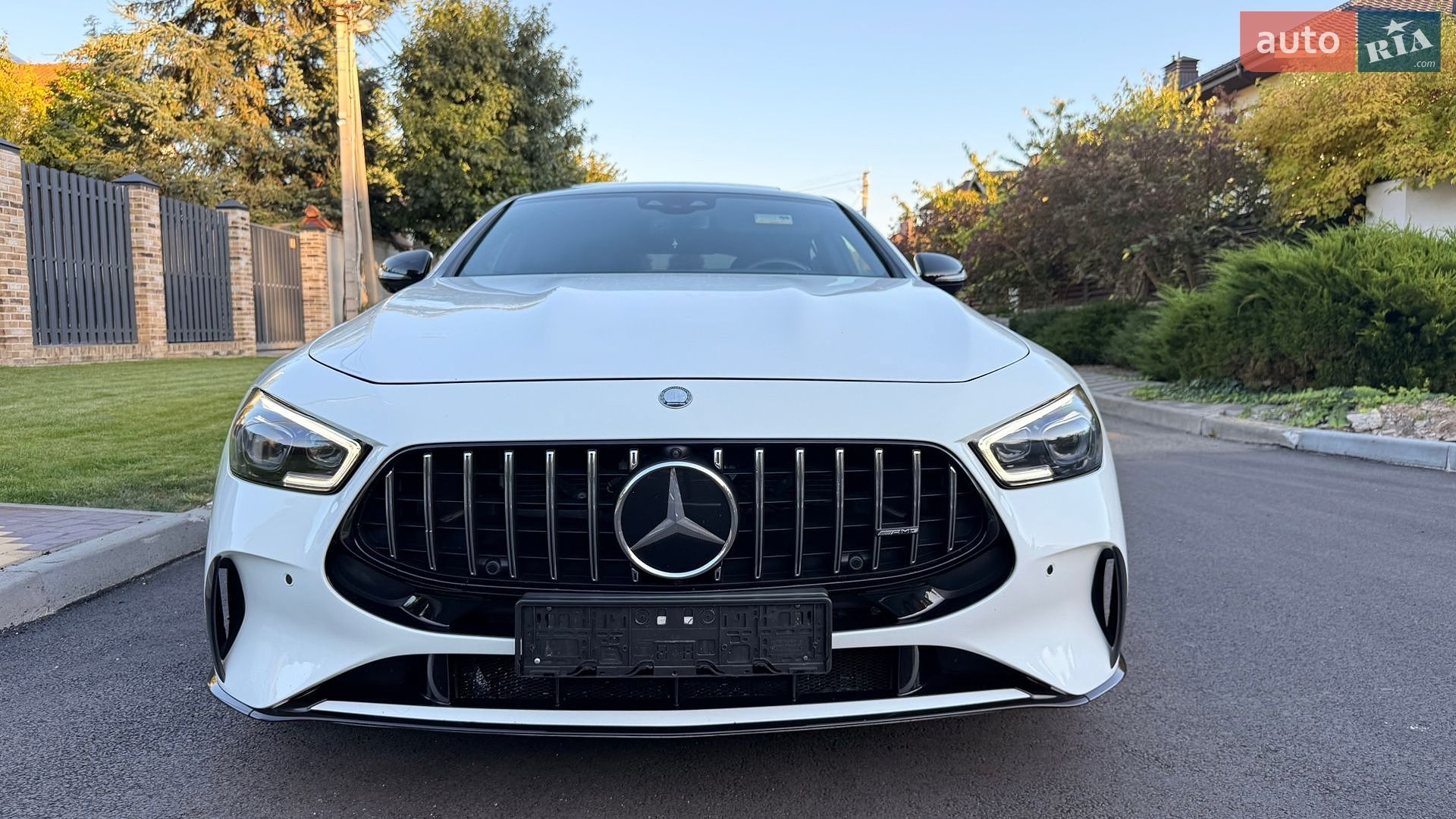 Mercedes-Benz AMG GT 4-Door Coupe 2019 VIN WDD7X6BB3KA008494 фото оголошення 13 з 26