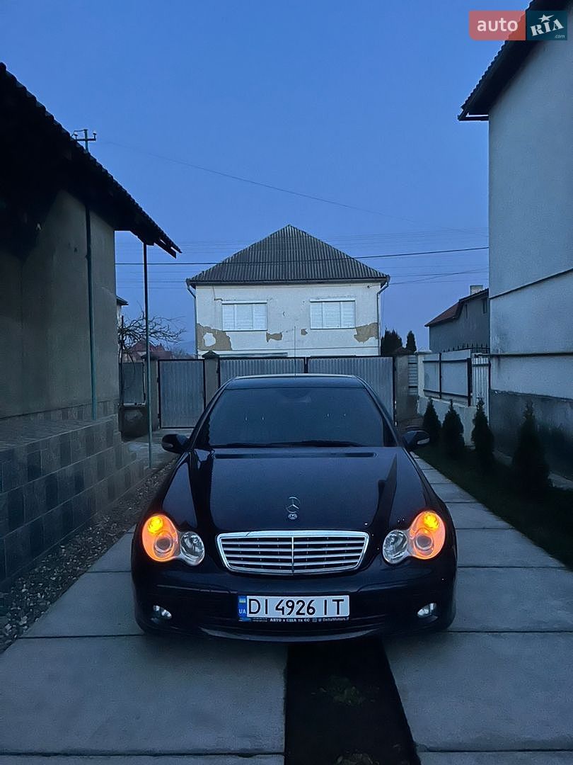 Mercedes-Benz C-Class 2005 VIN WDB2030081F696276 фото оголошення 7 з 17