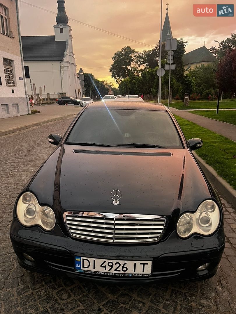 Mercedes-Benz C-Class 2005 VIN WDB2030081F696276 фото оголошення 11 з 17